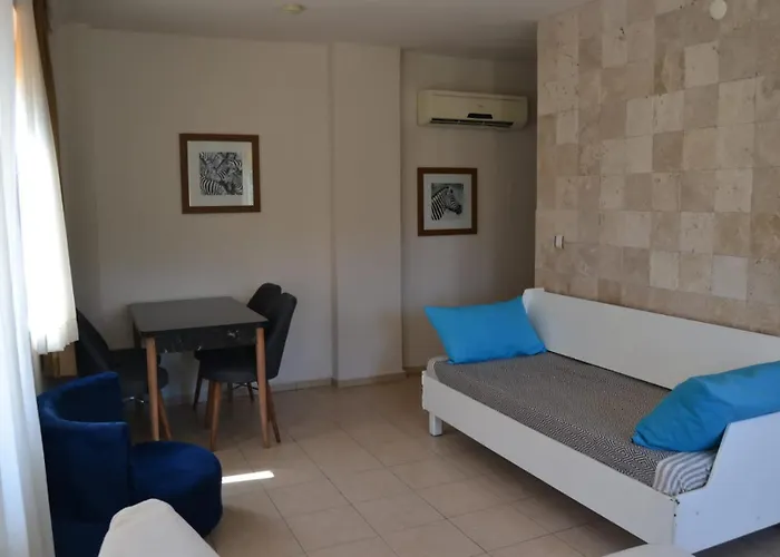 Aparthotel Safari Suit Side