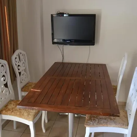 Safari Suit Aparthotel *